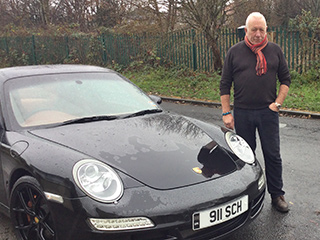 Simon Christopher Holloway with the number plate 911 SCH